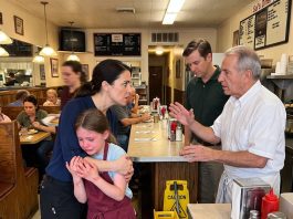 I Came Home From a One-Day Work Trip to Find My 10-Year-Old Daughter Scrubbing Someone Else’s VOMIT Off a Bathroom Floor. My In-Laws Had Put Her to Work in Their Restaurant While My Husband Took His Other Children to the Zoo. I Didn’t Scream. I Did THIS. Three Days Later, Someone Pounded on Their Door…