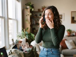 “I Escaped My Toxic Family With Just One Bag. Over A Decade Later, A Midnight Phone Call Exposed Their Worst Nightmare.”