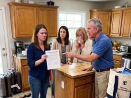 My parents and siblings made me CANCEL MY VACATION to clean their house and scrub the kitchen floor—while they went on a LUXURY CRUISE without me. I didn’t make a scene when I found out. I did something else. Three days later, they were in a FULL-BLOWN PANIC.