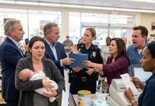 My dad arrived at the grocery store for a business trip and found me holding my baby beside a can of formula I could not afford. He thought I was in New York. I had no home, and the sight of him broke me. “Dad, they dumped me here,” I sobbed. He froze, then grew furious.