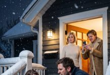 After eighteen months on an offshore rig, I returned home in a blizzard to find my wife and freezing baby locked outside on the porch. My parents had stolen my money, but as I pushed through the front door, I realized their real plan was far more dangerous.