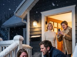After eighteen months on an offshore rig, I returned home in a blizzard to find my wife and freezing baby locked outside on the porch. My parents had stolen my money, but as I pushed through the front door, I realized their real plan was far more dangerous.