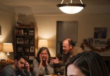 When my mom texted me, “You’re banned from Thanksgiving, idiot,” while everyone laughed around her, I simply said okay and made my own plans. But as their holiday feast completely crumbled under unpaid bills, my phone suddenly lit up with 87 missed calls…