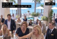 My mother thought humiliating me at the family reunion would remind everyone who the successful relatives were. She had no idea why the resort staff had been watching my table all afternoon. When the director finally approached, he ignored everyone else and said, “Ma’am, the owner’s residence is ready for you.” Aunt Linda nearly dropped her glass.