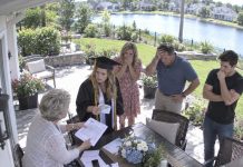 For my graduation, my parents handed me $400 and proudly said it was Grandma’s gift. Three days later, Grandma hugged me and whispered, “Sweetheart, did the $40,000 I sent help you?” I froze. “Grandma, I only got $400.” Her smile vanished, and she immediately reached for her phone…