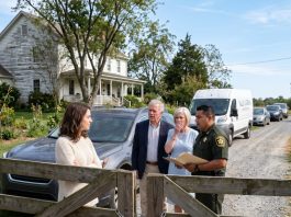 After My Daughter’s Bone-Marrow Transplant, I Begged My Parents Not to Bring 40 Anniversary Guests Into Her Home. Mom Told Me to Lock My Child Upstairs Instead. I Quietly Agreed—But What They Found at My Farmhouse Gate Saturday Changed Everything.