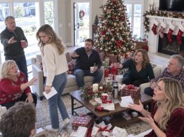 I spent three months saving money so my sister wouldn’t have to worry about rent after Christmas. At our family gift exchange, I finally handed her a sealed envelope containing enough to cover four months of payments. She opened it in front of everyone, looked straight at me, and smirked. “Imagine being so desperate to feel important that you have to pay people to love you.” The room exploded with laughter. I looked at my mother. She was laughing too. My father didn’t even look up from his drink. I remembered the nights I’d skipped dinner to put another fifty dollars aside for my sister. Nobody at that table knew about those nights. I carefully took the envelope from her hands. “You’re right,” I whispered. “I shouldn’t have to.” Fifteen minutes later, the same people who had laughed at me were standing outside my car, begging me not to leave…