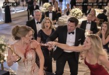 Claire had waited twenty years for that award, but the photograph that arrived two minutes later almost destroyed the moment. Her husband was kissing another woman beside a private jet while pretending to be away on business. Claire didn’t leave the stage or confront him. She changed one sentence in her speech—and within two hours, his phone wouldn’t stop ringing.