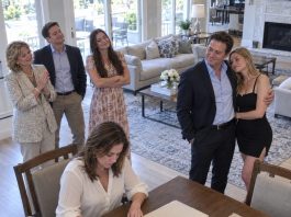 My husband decided to divorce me for his 19-year-old secretary. His family was thrilled. “A wise decision! We have no objections, haha!” I firmly signed all the divorce papers and took back my dowry. The next day, my husband was in shock because…