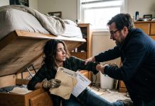 I Changed Our Bed Sheets Seven Times to Stop a Putrid Smell. When My Husband Left Town, I Finally Pried Open Our Storage Bed, Only to Find Rotting Herb Bags Hiding His Four-Year-Old Infertility Records and a Copy of My $250,000 Property Deed.