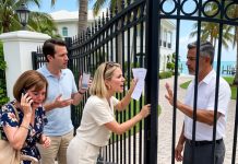 “You weren’t invited to our luxury vacation because you CAN’T AFFORD IT!” my sister laughed in our family group chat. My cousin added, “Maybe next year.” I replied, “Enjoy the trip. Just one question—who booked the villa?” My sister typed, “Why?” “Because I OWN IT, and your reservation was NEVER CONFIRMED.” The group chat exploded