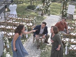 My mom demanded I pay $15k for my sister’s wedding. When I said no, she stole my credit card and drained my savings. I couldn’t stop laughing, because… the next day… My sister called me panicking.