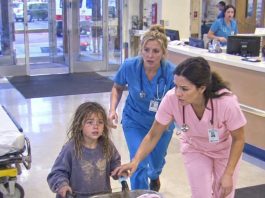 My mommy has been sleeping for three days””: A 6-year-old girl pushed a wheelbarrow for miles to save her newborn twins — and what happened next left everyone speechless…