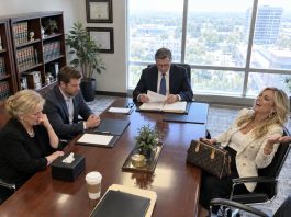 My arrogant daughter walked into her father’s will reading expecting millions. She even mocked the lawyer for wasting her time. But when he opened the final page, her confidence shattered in front of the entire family…..