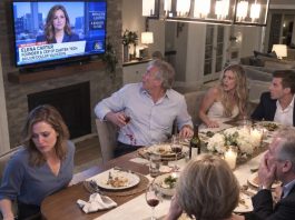 “My dad laughed, ‘She’s just a warehouse worker,’ while my sister called me an embarrassment. I stayed silent—until the TV announced who the tech world’s newest billion-dollar CEO really was.”