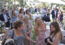 “You can come to the wedding, but your daughter can’t,” my sister announced after humiliating my 17-year-old in front of fifty people. I answered only, “We won’t be attending,” but when Christmas arrived, I made one legal change that suddenly had those same relatives desperate to speak to me.