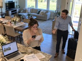 My fiancé called me worthless in a note, blamed his parents, and walked away expecting me to wait for him. Instead, I quietly withdrew my money from our wedding fund. By the time he realized what I’d done, the wedding was the least of his problems…