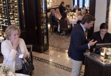 My son couldn’t spare five minutes to see me on Mother’s Day, yet somehow found time for a lavish Italian dinner with his wife’s family. As I paid for my lonely meal, I overheard him reading MY exclusive membership number to the manager. Instead of confronting him, I quietly made one request—and minutes later, his entire table was in chaos…