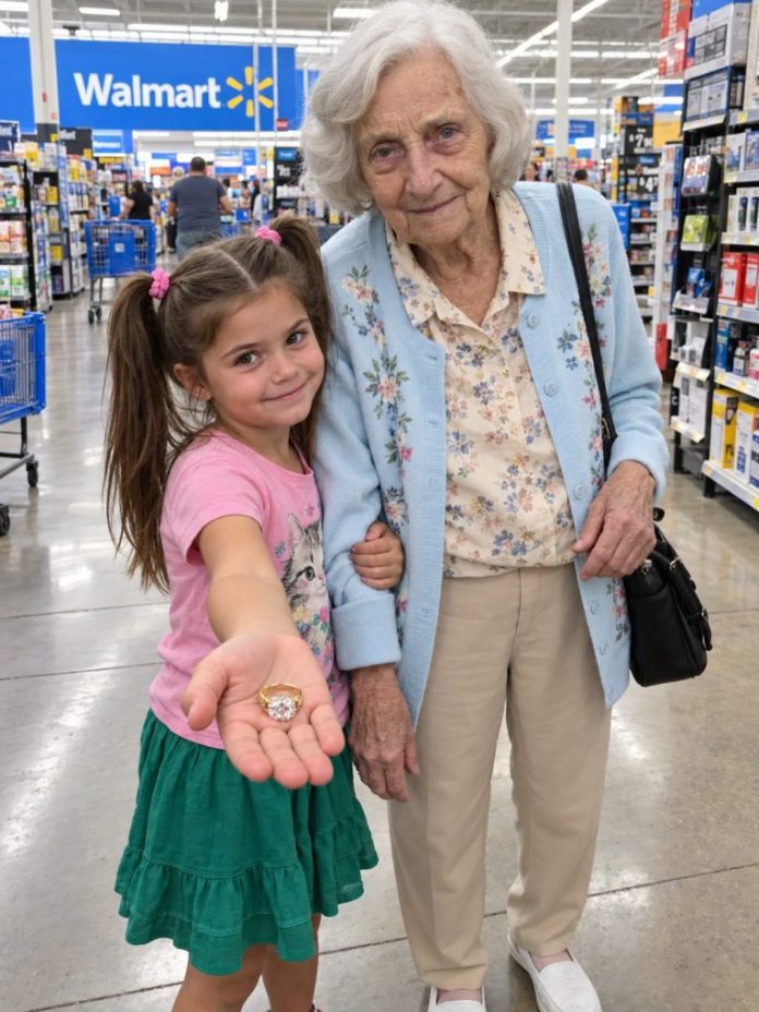 Chiếc nhẫn lấp lánh giữa Walmart