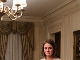 “I don’t want that maid’s daughter at the dinner table,” my mother snapped with pure disdain while I was quietly serving food—ignoring the heartbreaking truth that I was actually standing in my own mansion. Just three feet away, my father laughed cruelly before throwing me out into the cold night…