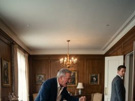 After ten years of carrying my parents, my dad handed our four-million-dollar estate to my sister who had only returned seven days ago. I handed over the keys, but when she opened my final report, she lost her mind.