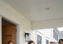 My mother used my spare key to move my sister into my house while I was away. She even arranged to put the deed in my sister’s name. Then my attorney heard the recording and said, “Claire, this is criminal.”