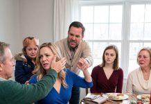 Christmas dinner fell silent after Dad slapped me 5 times. My sister had insulted my daughter, and we’d argued. He angrily spat, “You’re trash! Your sister is successful, you’re just a parasite!” I took out my phone. “Stop every automatic payment from my account,” I told the bank. Dad’s smile vanished when I added…