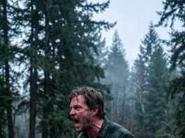 Left stranded in the deep forest without food or phone service, I thought my family abandoned us to die until I found the truth in my pocket.
