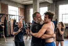 When my daughter landed in the ER thanks to her MMA boyfriend, I went straight to his gym. His coach laughed at my gray beard and said, “Get out of here, Grandpa, unless you want to leave in a body bag.” The kid smirked, adding, “She needed to learn some respect.” What they didn’t know was that I had spent 15 years training elite Marine combat units. Smiling, I locked the gym doors from the inside and slowly rolled up my sleeves.
