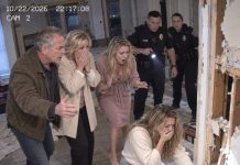 My parents controlled Grandma’s fortune, my sister got the valuable property, and I inherited the abandoned house nobody wanted. Then my contractor called me at 10 p.m., terrified. When I arrived, police were already there—and something hidden inside the wall had been left specifically for me.