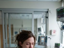 While I watched my four-year-old daughter struggle to breathe in intensive care, my family never showed up.