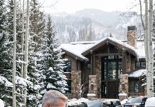 At 5 AM, police found my pregnant daughter bleeding in the snow. Her billionaire husband thought his money would cover the crime. He had no idea who I used to be.
