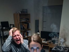 My boyfriend gave away my $22,000 server rack to his sister while I was out of town, laughing that “it’s just computers.” He only started screaming when the police kicked down her door and discovered what was actually inside.
