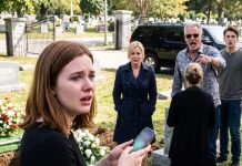 While my dad and brother celebrated on a luxury cruise with his mistress, I stood alone at mom’s funeral. Then her phone sent me five chilling words: “I’m not dead. Come to the cemetery.” Nothing prepared me for the truth waiting there.