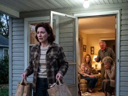 I stood on my parents’ porch holding groceries, three days after secretly closing a $39 million farm sale, only to hear my sister claim I was living off their hand-outs. The truth behind where that money was actually going blew my mind.
