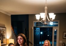 At family dinner, my stepmother ordered me out so my younger sister could have my bedroom. I quietly left. Three days later, my phone exploded with calls when they learned what else had left with me.