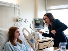 “Stop acting poor, you just want the luxury suite,” my sister sneered as she unplugged my heart monitor. What she didn’t know was that my camera was rolling the second she stepped inside. When I woke up the next morning, two police officers were standing by my bed—and she was trembling in the corner.