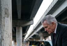 My husband emptied our accounts to marry my best friend, then left me homeless beneath a bridge.