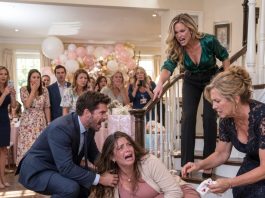 At My Baby Shower, My Sister Pushed Me Down the Stairs: “Miscarriage Is Your Gender Reveal.” My Mom Laughed and Cleaned the Blood—Then I Called 911.