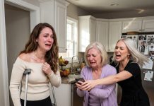 I Fell 22 Feet Off A Roof. 19 Days In The ICU, Not One Visitor. I Called Mom 23 Times. When I Finally Came Home, She Checked Her Phone And My Sister Went White.