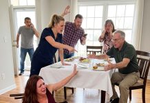I Clutched My Chest And Gasped For Air. My Brother Said “Stop Being Dramatic” — And My Family Kept Eating. A Neighbor Called 911. It Was A Massive Stroke…