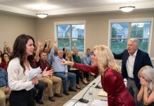 My parents joined the HOA board to force me to sell my house to my sister. 14 letters in 2 months. I paid in silence, then called a meeting Mom couldn’t stop. 27 neighbors. The hands went up.